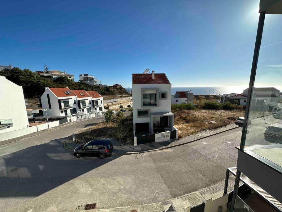 Beach, Ocean View & Bright House Ericeira Eksteriør bilde